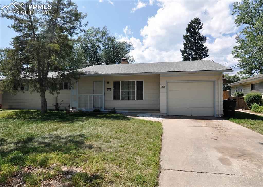 904 Tamarack Drive - Photo 1