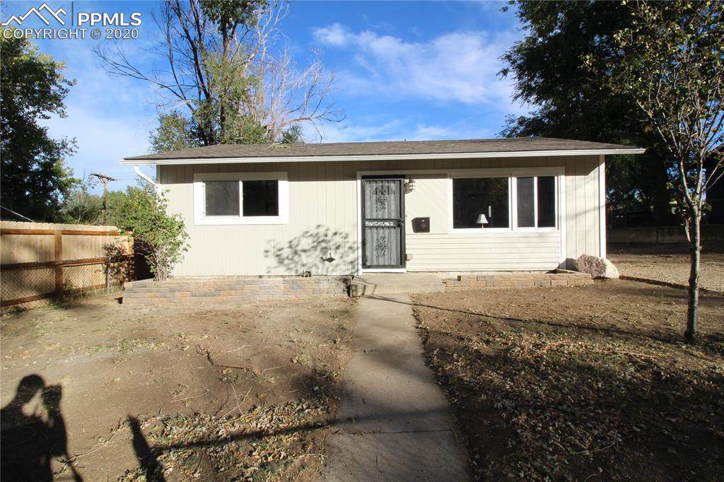2405 Shaw Avenue - Photo 1