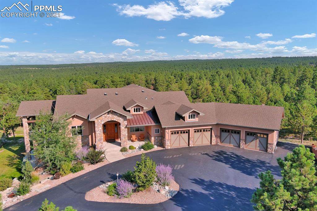 4740 Foxchase Way - Photo 1