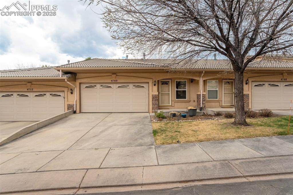 4760 Iron Horse Villas Point - Photo 1