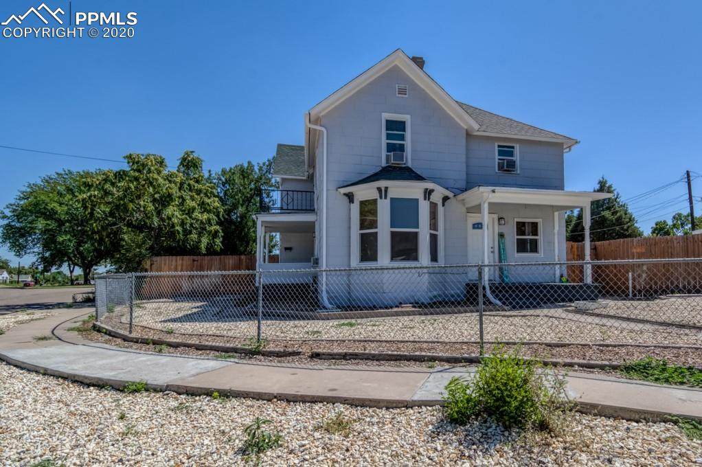 520 Corona Avenue - Photo 1 520 Corona Avenue - Photo 1