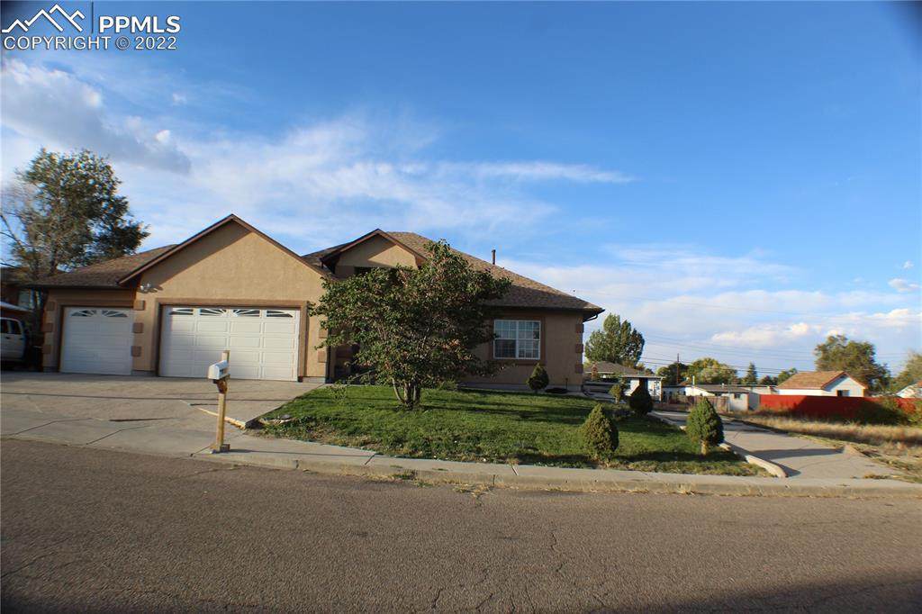 1711 16th Street - Photo 1