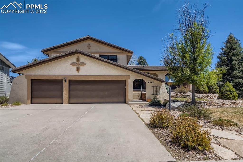 6535 Bull Hill Court - Photo 1
