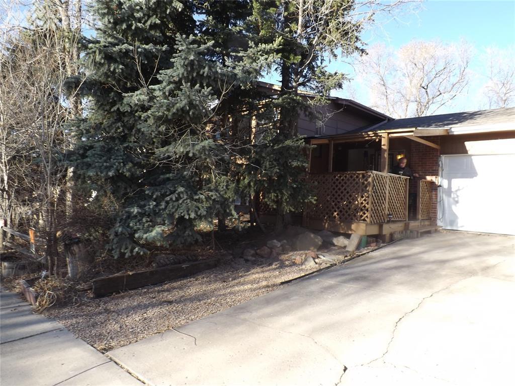 5180 Saddle Drive - Photo 1
