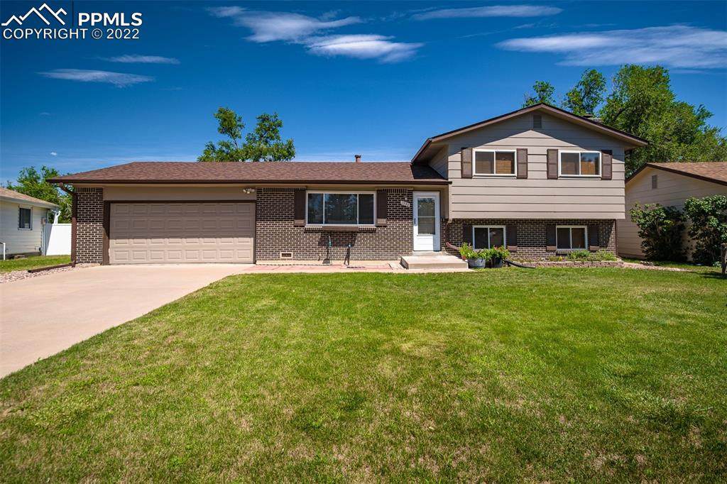 1330 Shenandoah Drive - Photo 1