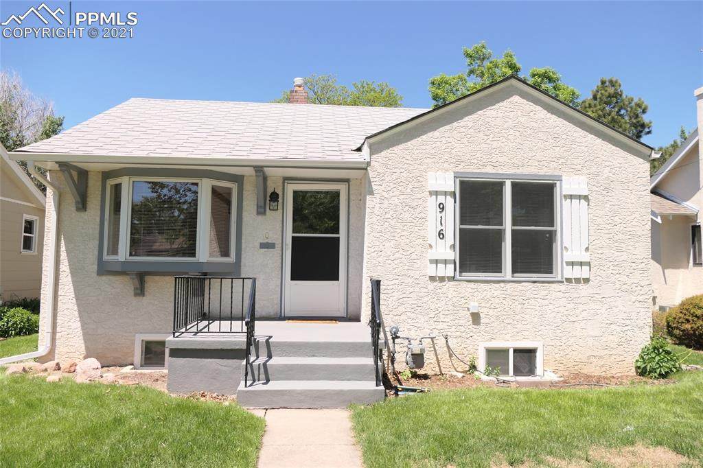 916 Custer Avenue - Photo 1