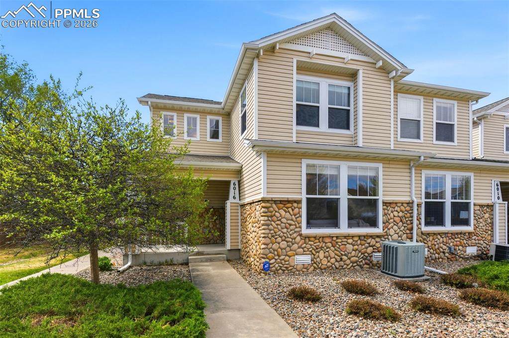 6016 Conductors Point - Photo 1
