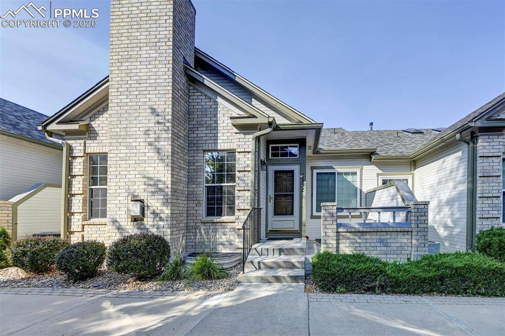 5892 Tradewind Point - Photo 1
