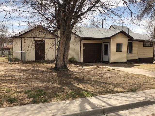 401 Holly Drive - Photo 1