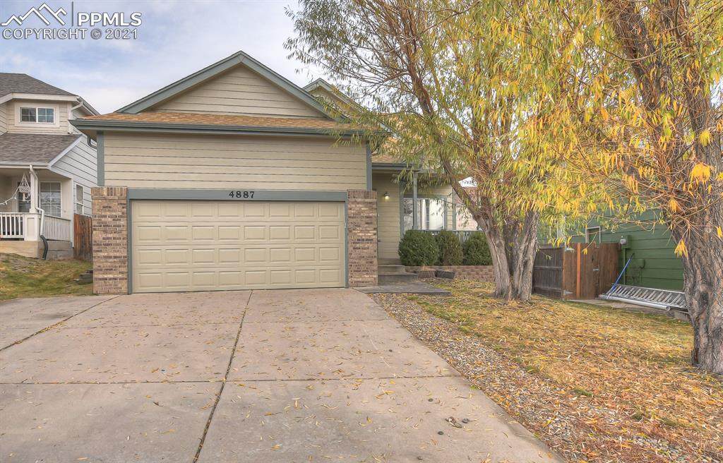 4887 Saddle Ridge Drive - Photo 1