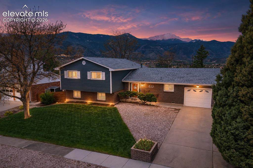 622 Pioneer Lane - Photo 1