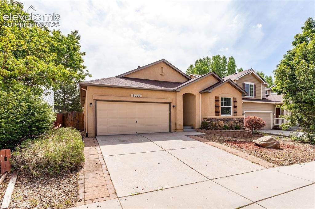 7206 Grand Prairie Drive - Photo 1