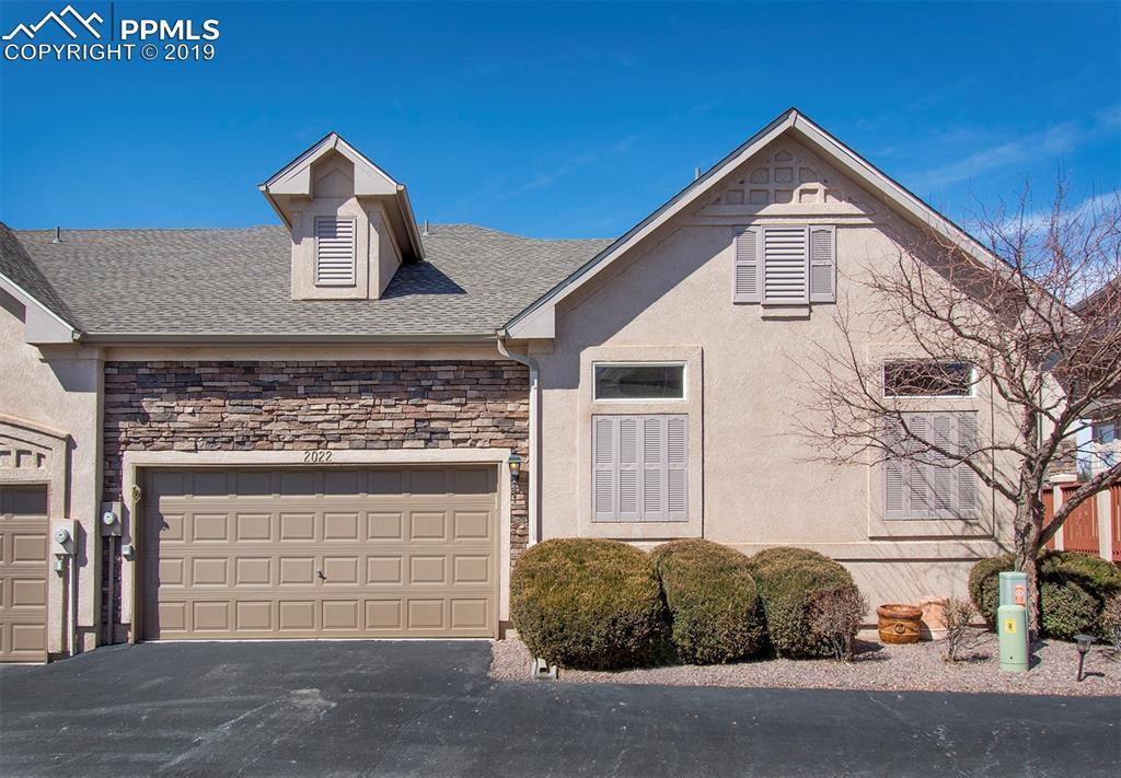 2022 London Carriage Grove - Photo 1