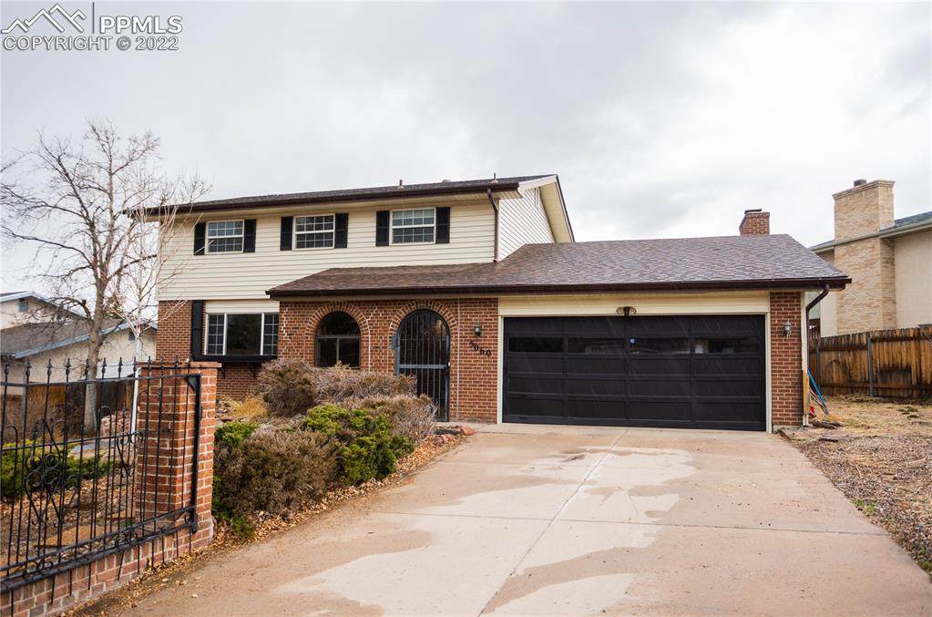 5060 Barcelona Way - Photo 1
