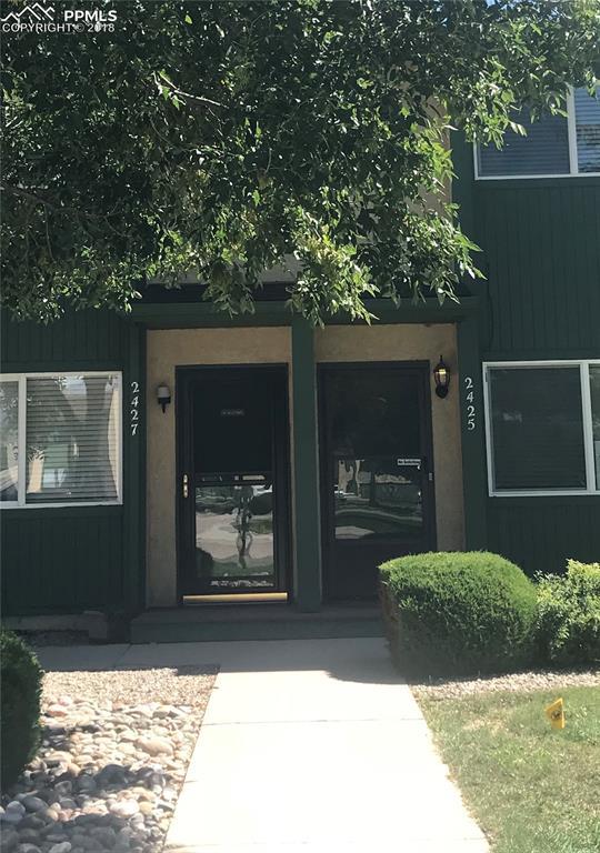 2425 Cherokee Park Place - Photo 1