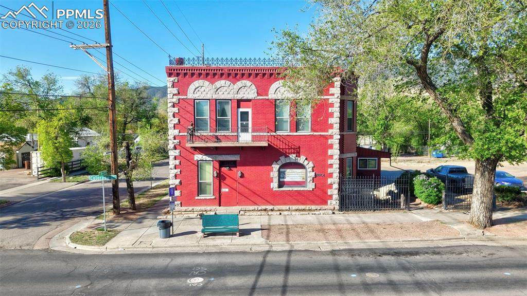 2801-2807 Colorado Avenue - Photo 1