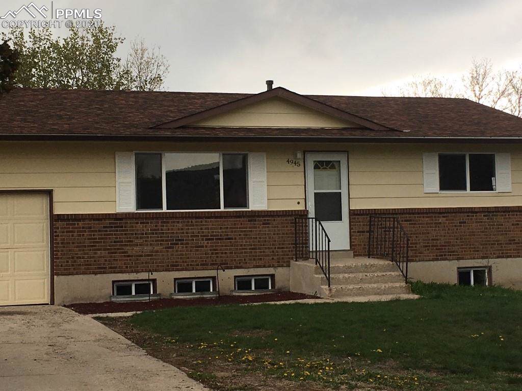 4945 Splitrail Drive - Photo 1