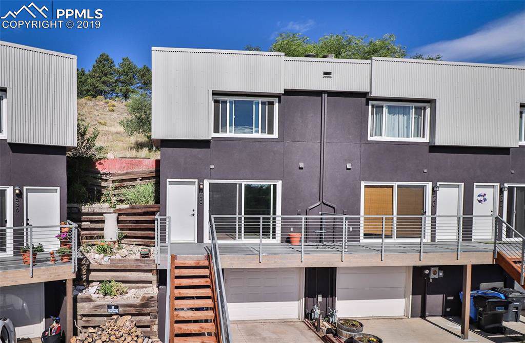538 Superior Street - Photo 1