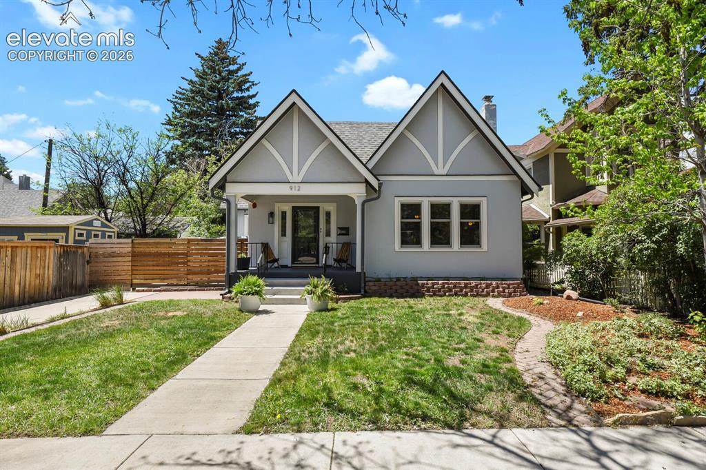 912 Corona Street - Photo 1