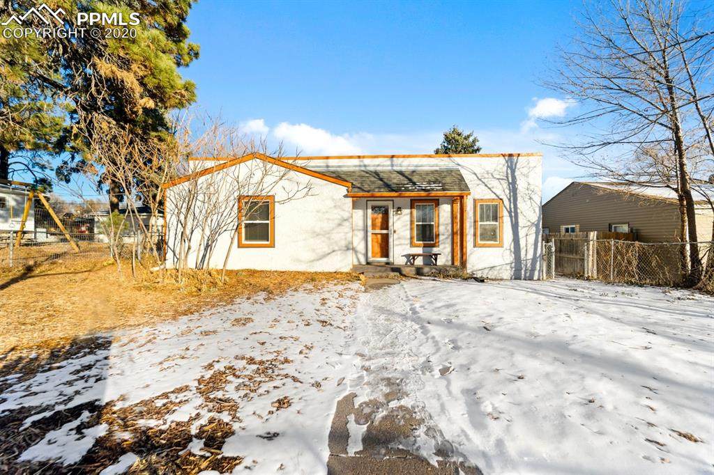 907 Prairie Road - Photo 1