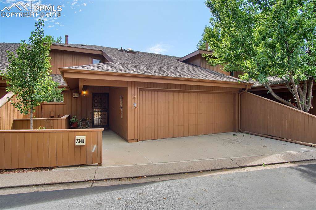2346 Wood Avenue - Photo 1