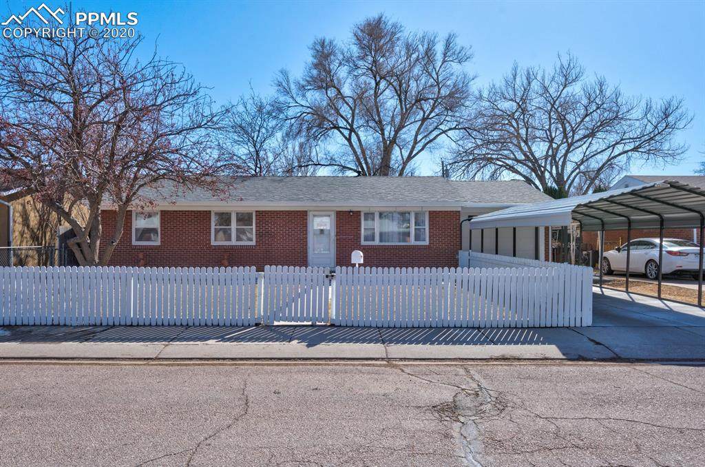 408 Columbine Street - Photo 1