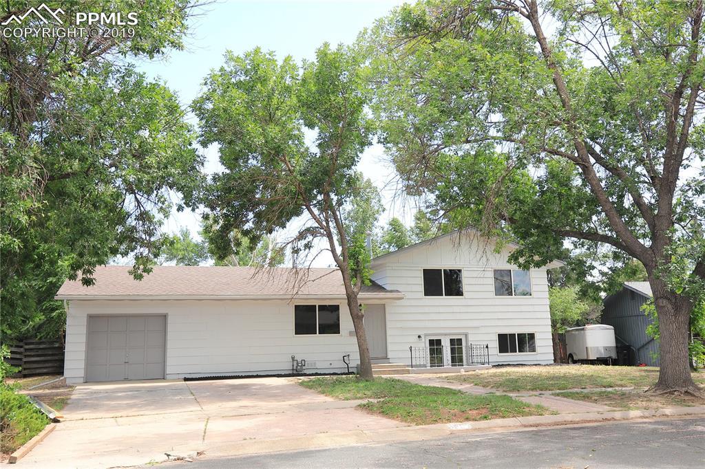 2723 Marcy Avenue - Photo 1
