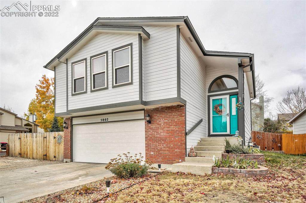 5802 Santana Drive - Photo 1