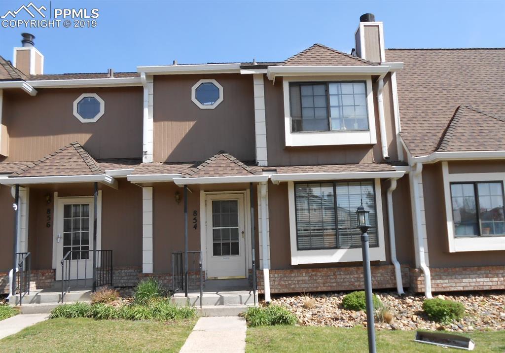 854 London Green Way - Photo 1