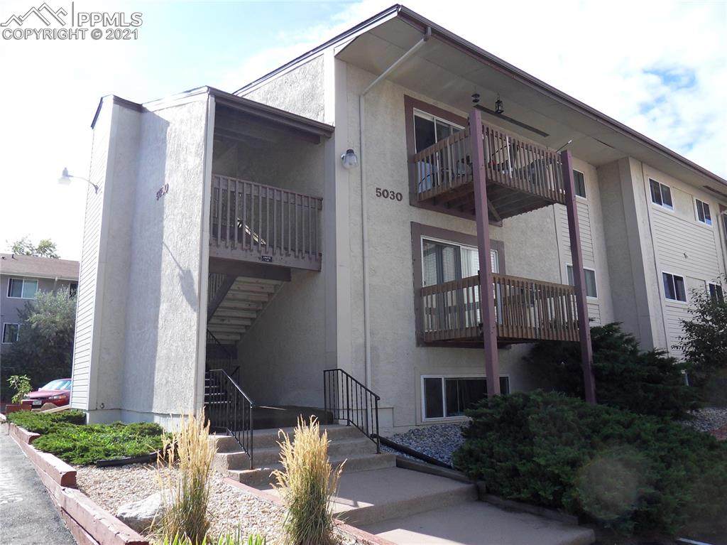 5030 El Camino Drive - Photo 1
