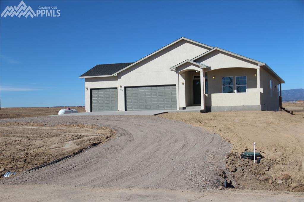 17919 La Questa Drive - Photo 1