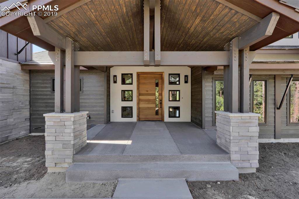 963 Westchester Circle - Photo 1