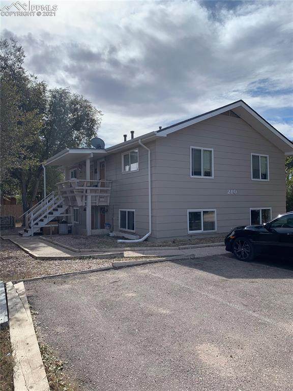 210 Iowa Avenue - Photo 1