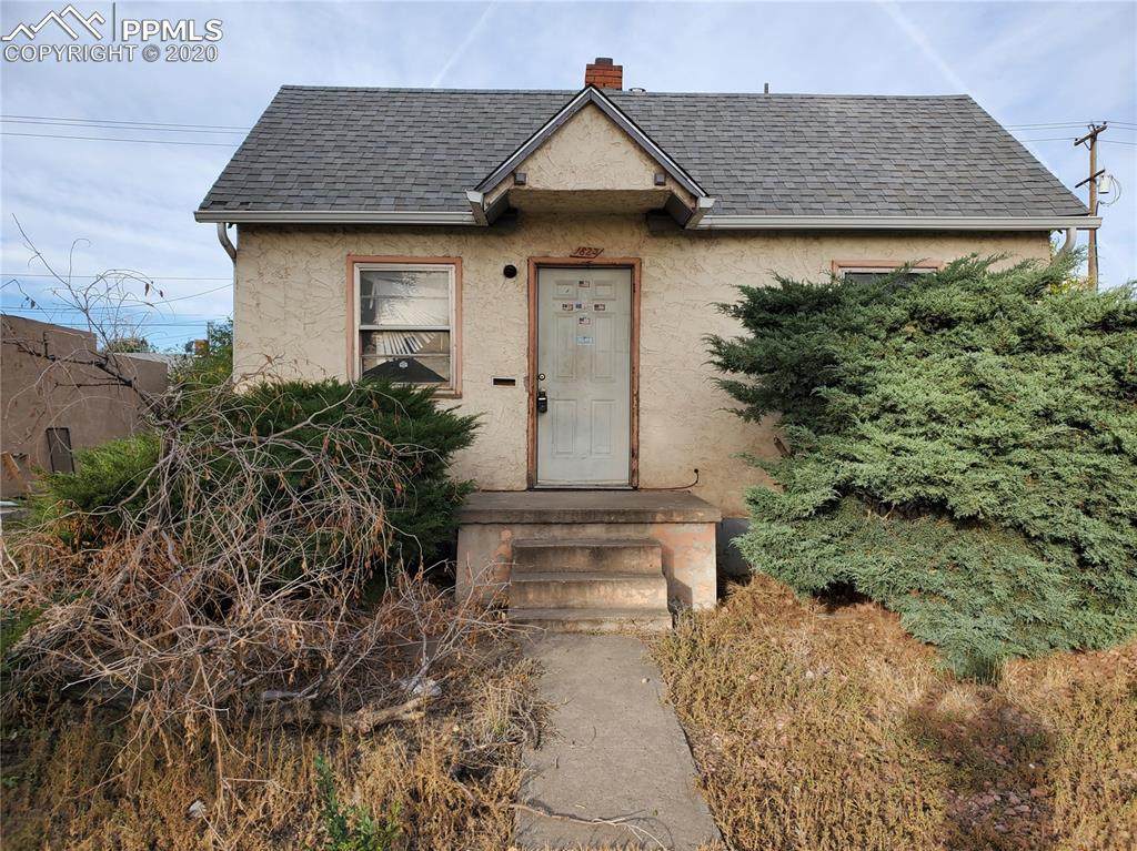 1823 Evans Avenue - Photo 1
