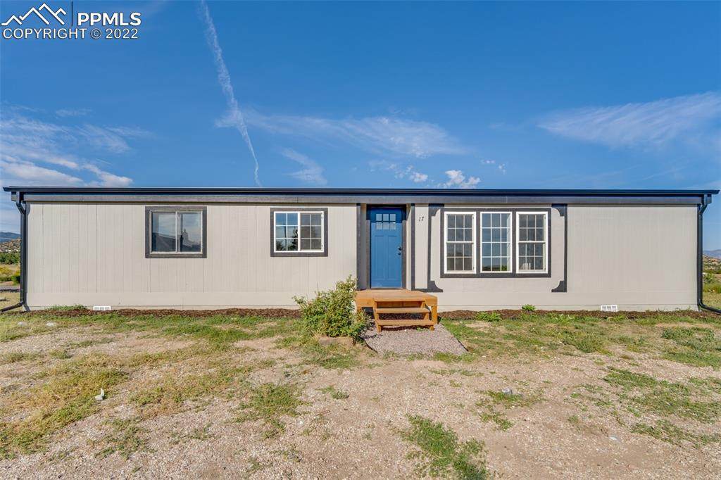 17 Quincy Avenue - Photo 1