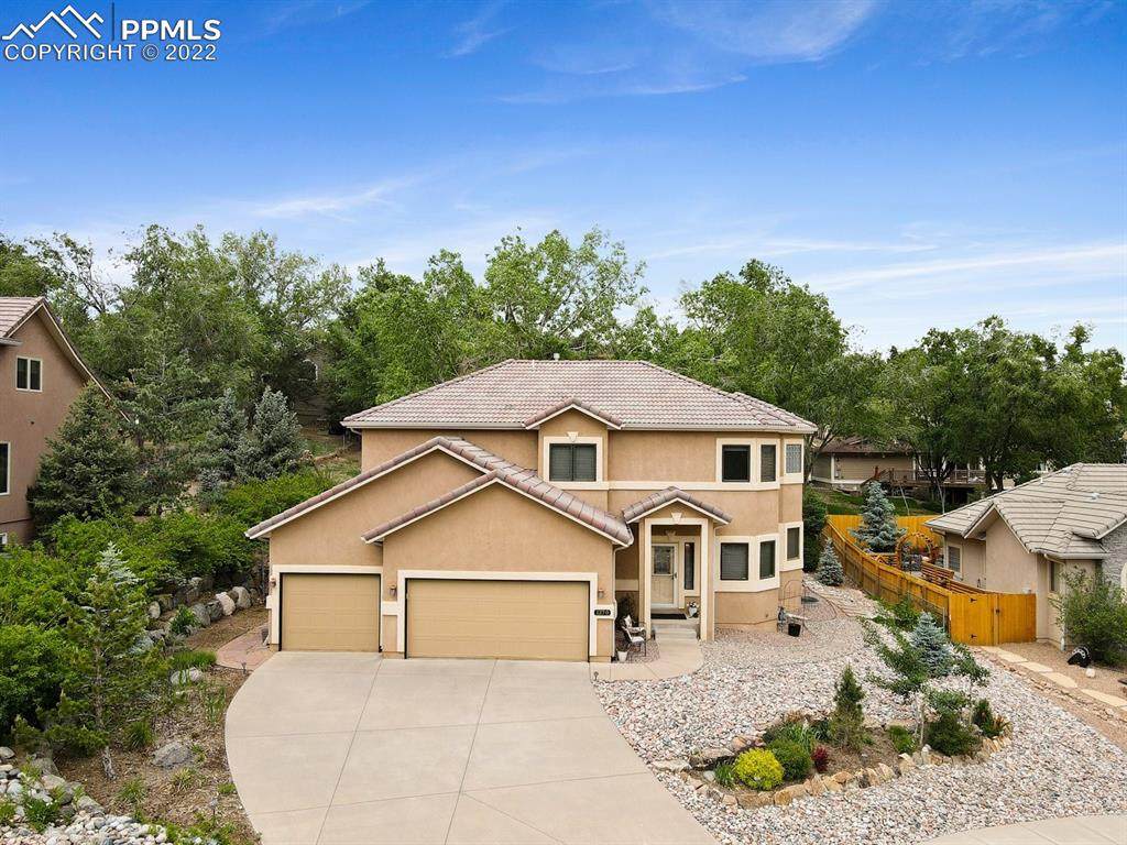 1270 Capricorn Court - Photo 1