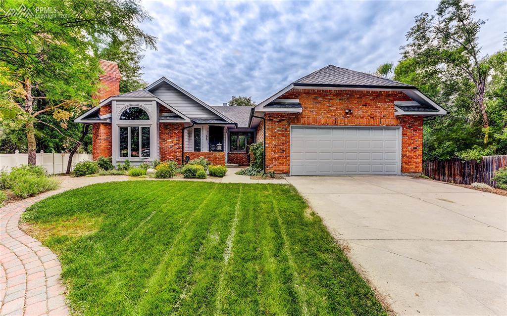 55 Cheyenne Mountain Boulevard - Photo 1