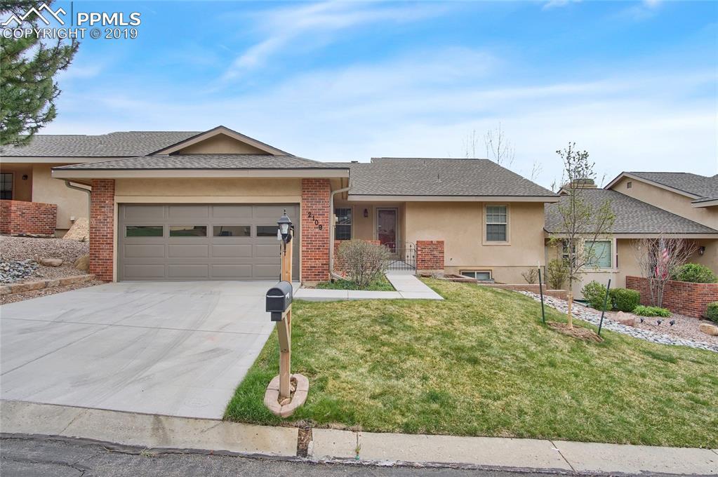 2109 Glenhill Road - Photo 1