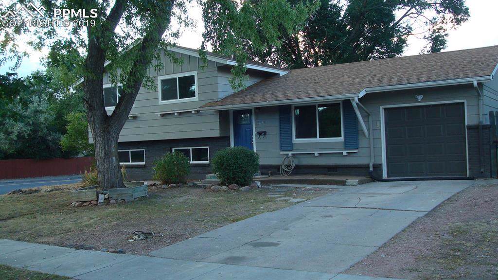 1426 Rushmore Drive - Photo 1