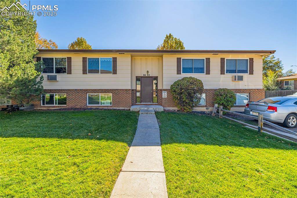 6602 Dublin Loop - Photo 1