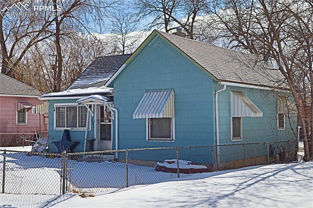 605 Monument Street - Photo 1
