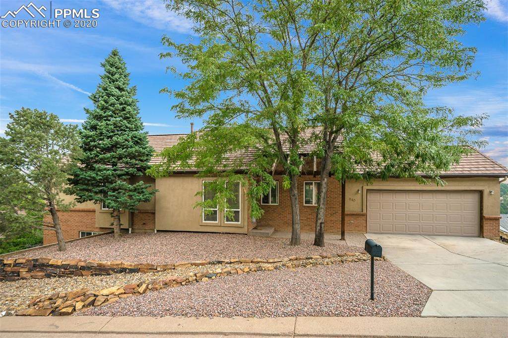 940 Golden Hills Road - Photo 1