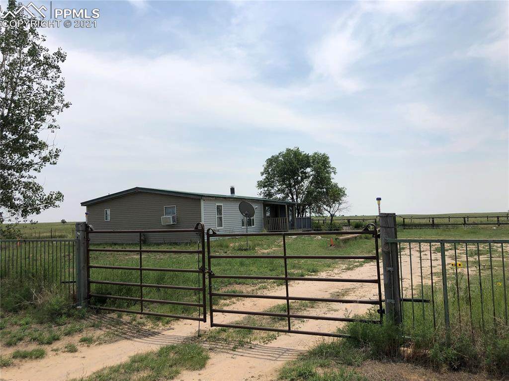 20445 Myers Road - Photo 1