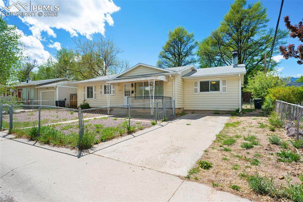 1003 Florence Avenue - Photo 1