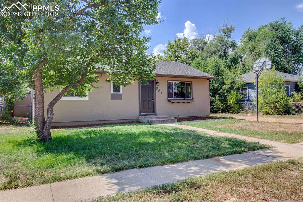 531 Warren Avenue - Photo 1