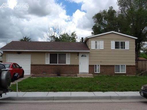 111 Cherry Circle - Photo 1