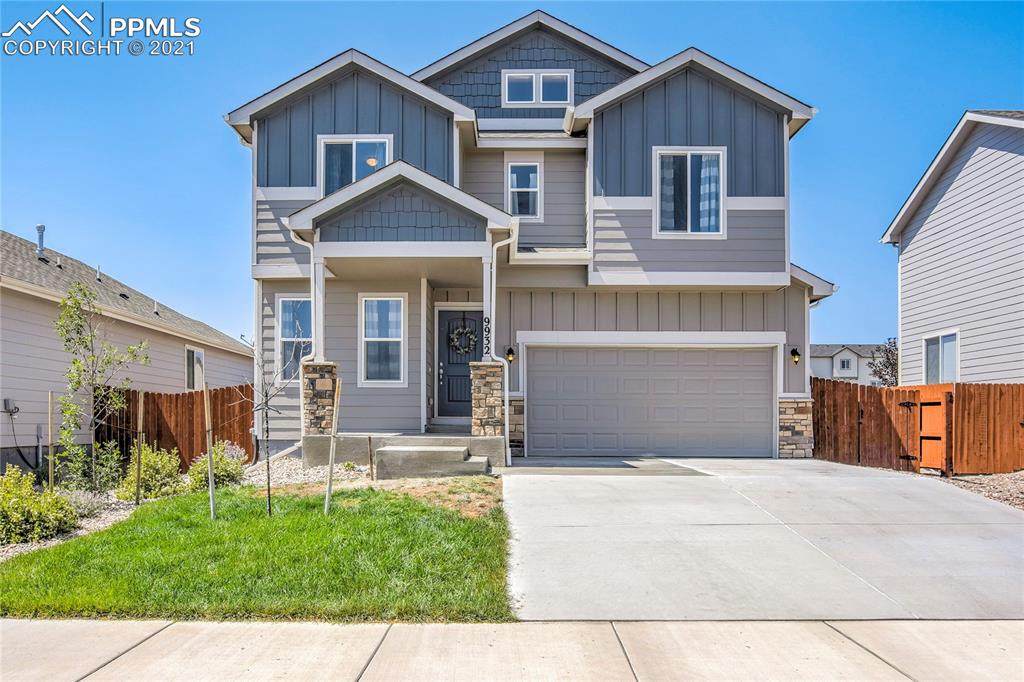 9932 Emerald Vista Drive - Photo 1
