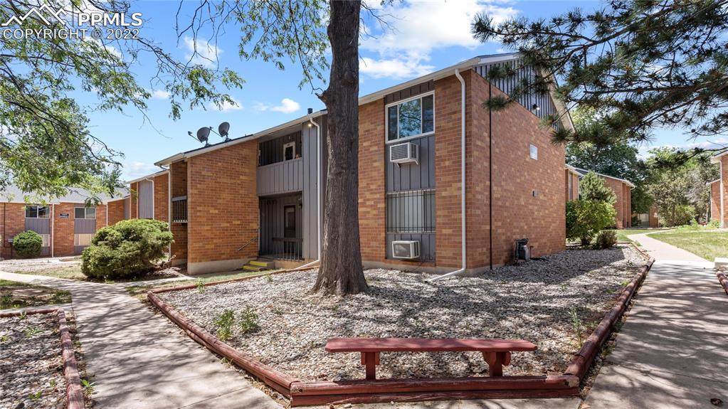 1625 Murray Boulevard - Photo 1