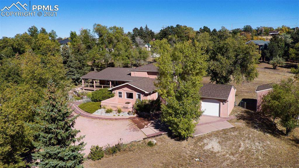 7237 Whitley Drive - Photo 1