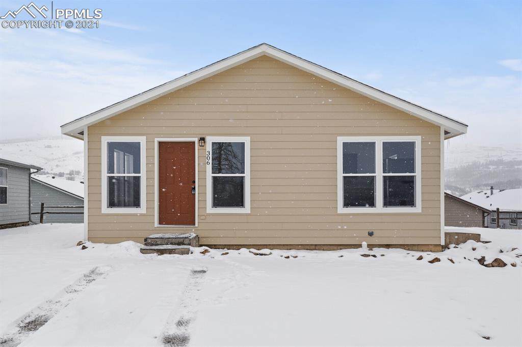 306 Hayden Street - Photo 1